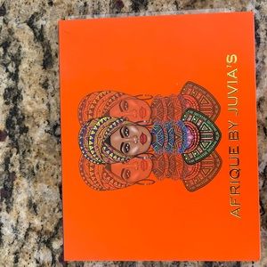 Juvia’s Place Afrique eyeshadow palette